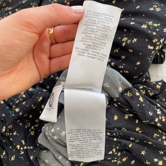 Ganni Floral Crepe Blouse - Picture 4 of 7